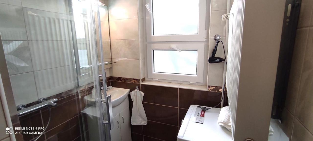 Heidi Apartman Szeged Exteriör bild