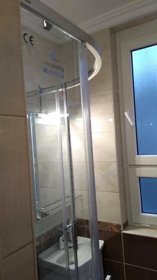 Heidi Apartman Szeged Exteriör bild